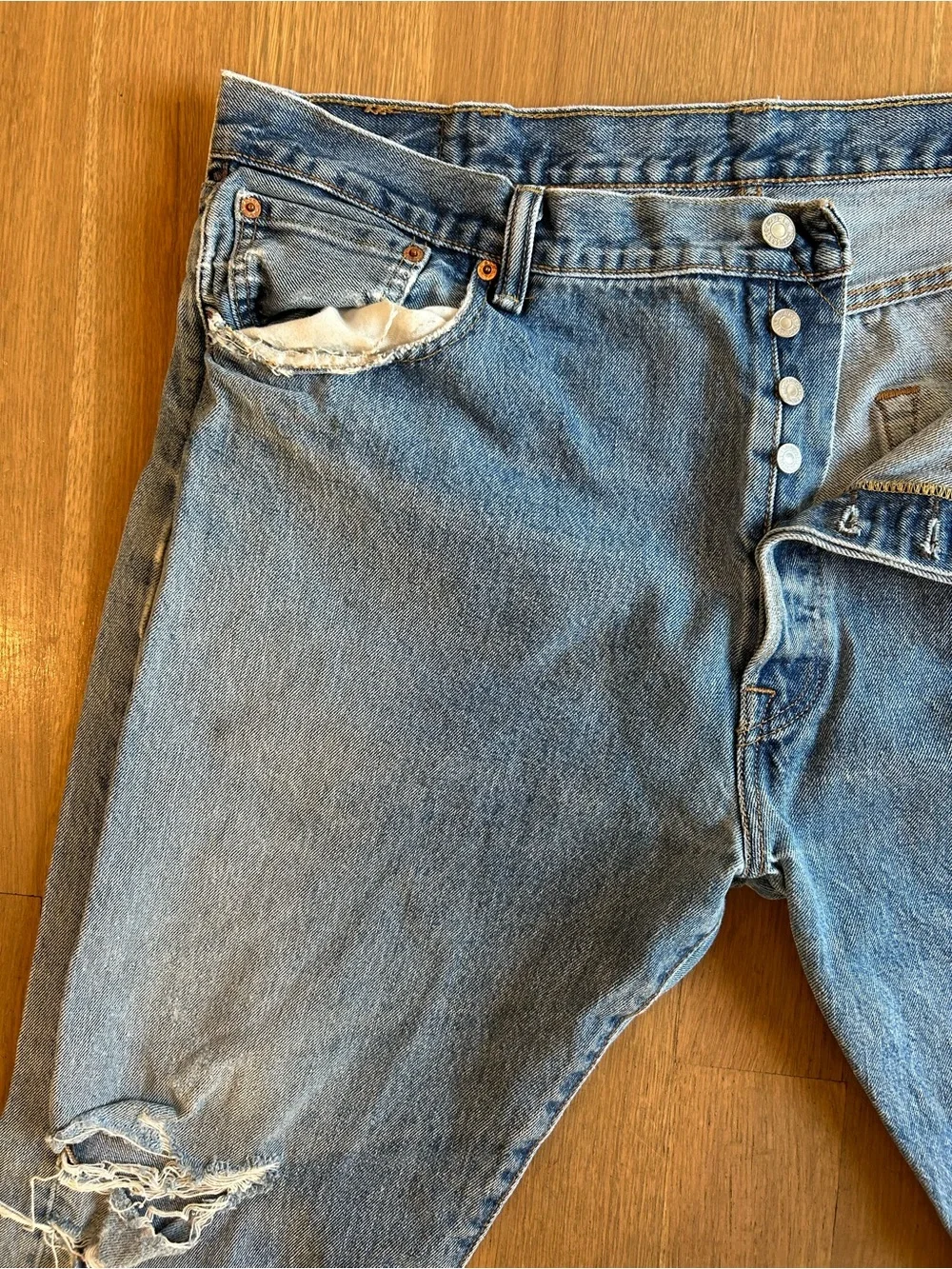Levis levi’s 501